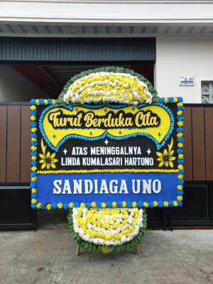 Papan Bunga Duka di Glugur Darat Ii